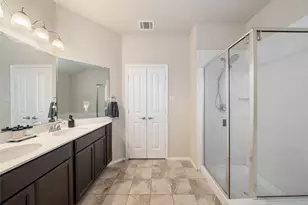 8917 Tenderfoot Ln, Aubrey, TX 76227 - Photo 13