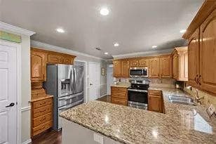 5560 Greenview Ct, North Richland Hills, TX 76148 - Photo 13