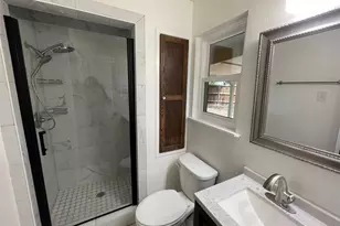 1009 Imperial Dr, Denton, TX 76209 - Photo 3