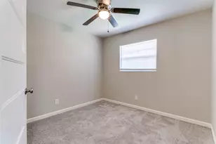 1506 Carnation Dr, Lewisville, TX 75067 - Photo 21