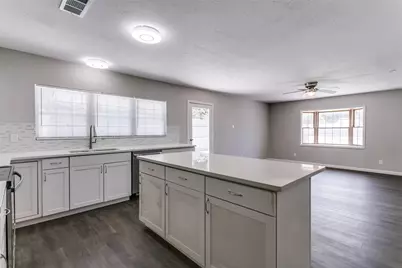 1506 Carnation Drive, Lewisville, TX 75067 - Photo 15
