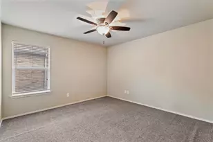 6301 English Saddle Ln, Denton, TX 76210 - Photo 11