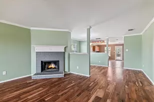 6301 English Saddle Ln, Denton, TX 76210 - Photo 5