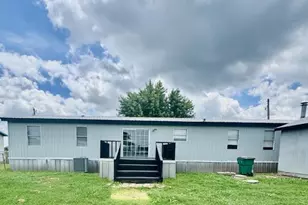 145 Clayton Rd, Azle, TX 76020 - Photo 13