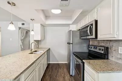 2505 Wedglea Drive #209, Dallas, TX 75211 - Photo 3