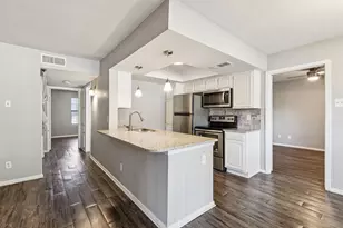 2505 Wedglea Dr, Dallas, TX 75211 - Photo 7