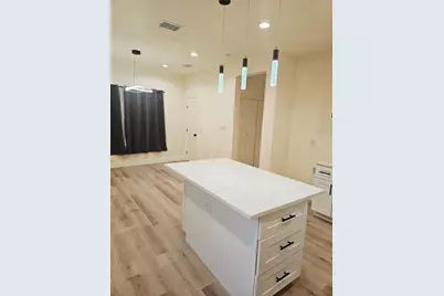 4716 Frank Street, Dallas, TX 75210 - Photo 9