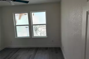 4716 Frank St, Dallas, TX 75210 - Photo 21