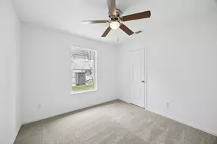 6213 Lennox Ln, Garland, TX 75043 - Photo 23