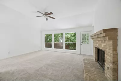 6213 Lennox Lane, Garland, TX 75043 - Photo 7