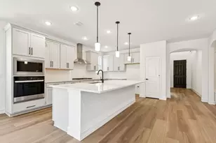 304 Brookhurst Rd, Little Elm, TX 75068 - Photo 3