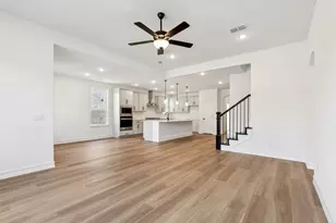 304 Brookhurst Rd, Little Elm, TX 75068 - Photo 7