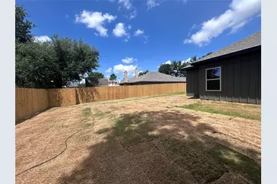 2110 Ridgewood Drive, Bridgeport, TX 76426 - Photo 25