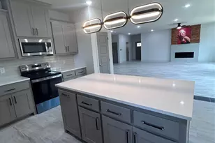 2110 Ridgewood Dr, Bridgeport, TX 76426 - Photo 7