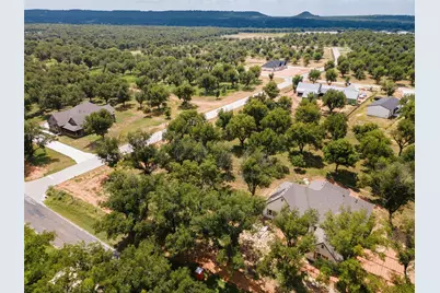 8201 Ravenswood Road, Granbury, TX 76049 - Photo 9