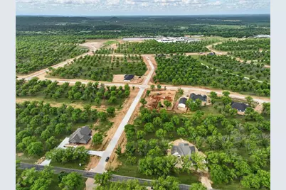 8201 Ravenswood Road, Granbury, TX 76049 - Photo 3