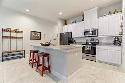 206 Hubbard Street, Hillsboro, TX 76645 - Photo 3