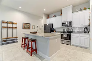 206 Hubbard St, Hillsboro, TX 76645 - Photo 3