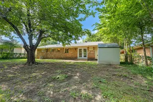 11323 Lanewood Cir, Dallas, TX 75218 - Photo 19