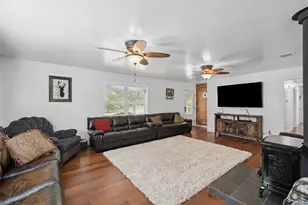 1987 Co Rd 3234, Quitman, TX 75783 - Photo 9