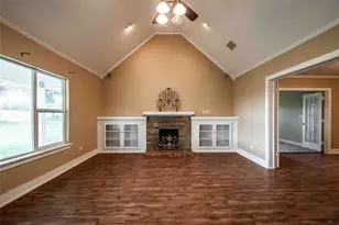 301 Vz County Rd 1416, Van, TX 75790 - Photo 5