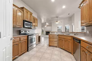 7018 Springwater Ave, Abilene, TX 79606 - Photo 9