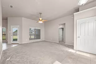 7018 Springwater Ave, Abilene, TX 79606 - Photo 3