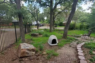 1815 Greenwood Dr, Denton, TX 76209 - Photo 11