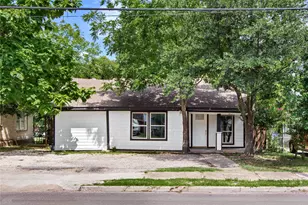 1206 S Edgefield Ave, Dallas, TX 75208 - Photo 1