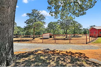 5326 W Line Road, Collinsville, TX 76233 - Photo 29