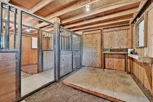 5326 W Line Rd, Collinsville, TX 76233 - Photo 33