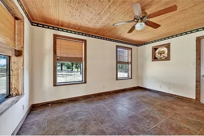 5326 W Line Road, Collinsville, TX 76233 - Photo 17