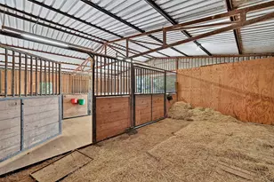 5326 W Line Rd, Collinsville, TX 76233 - Photo 35