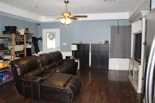 402 Cleveland St, Bailey, TX 75452 - Photo 3