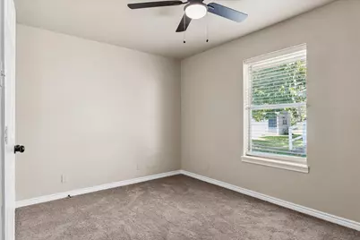 821 Gibbard Avenue, Wills Point, TX 75169 - Photo 13