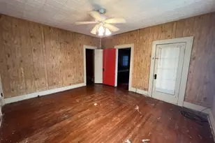 1828 Houston St, Vernon, TX 76384 - Photo 9