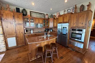 3003 Upcreek Alley, Strawn, TX 76475 - Photo 11