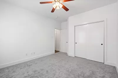 4830 Cedar Springs Road #32, Dallas, TX 75219 - Photo 5