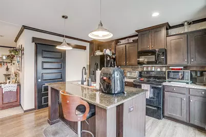 4705 Gooseberry Trail, Granbury, TX 76048 - Photo 11