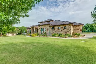 138 Whispering Winds Dr, Gunter, TX 75058 - Photo 1