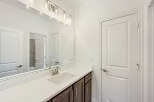 2413 Amelia Ln, Mansfield, TX 76063 - Photo 31