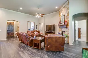 3917 Decordova Ranch Rd, Granbury, TX 76049 - Photo 9