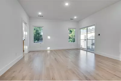 514 S Glasgow Drive, Dallas, TX 75223 - Photo 15