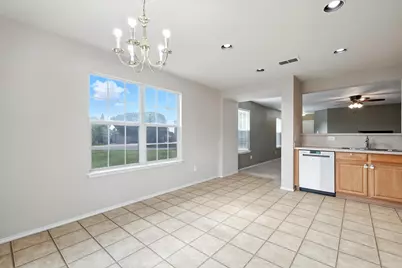 1101 Castle Top Drive, Fort Worth, TX 76052 - Photo 11