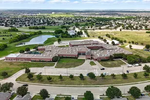 1101 Castle Top Dr, Fort Worth, TX 76052 - Photo 27