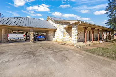 2702 Sky Harbour Drive, Granbury, TX 76049 - Photo 7