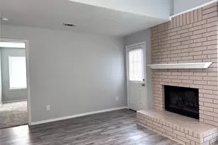 116 Main Pl, Euless, TX 76040 - Photo 9