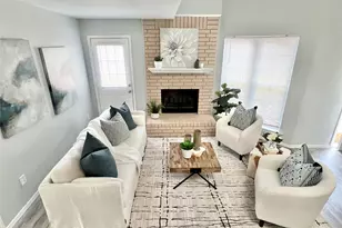 116 Main Pl, Euless, TX 76040 - Photo 3