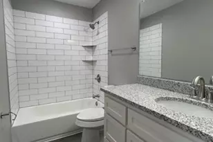 406 E Bonham St, Tom Bean, TX 75491 - Photo 25