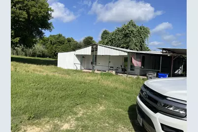 620 E Columbia Drive, Azle, TX 76020 - Photo 7